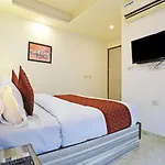 Hotel The Best Near Delhi Airport